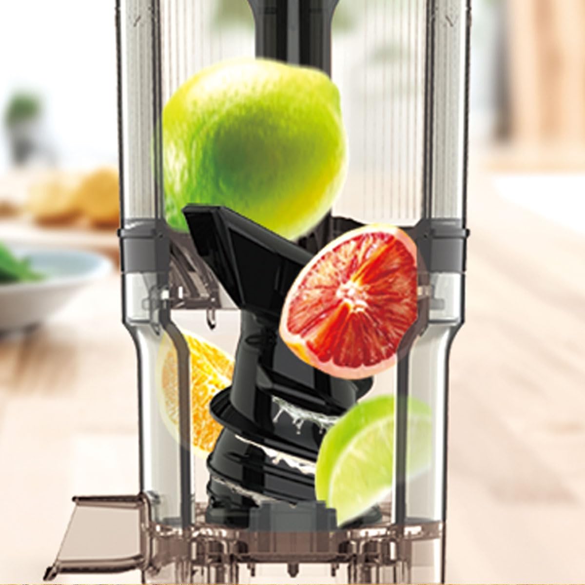 Hands-Free Slow Juicer